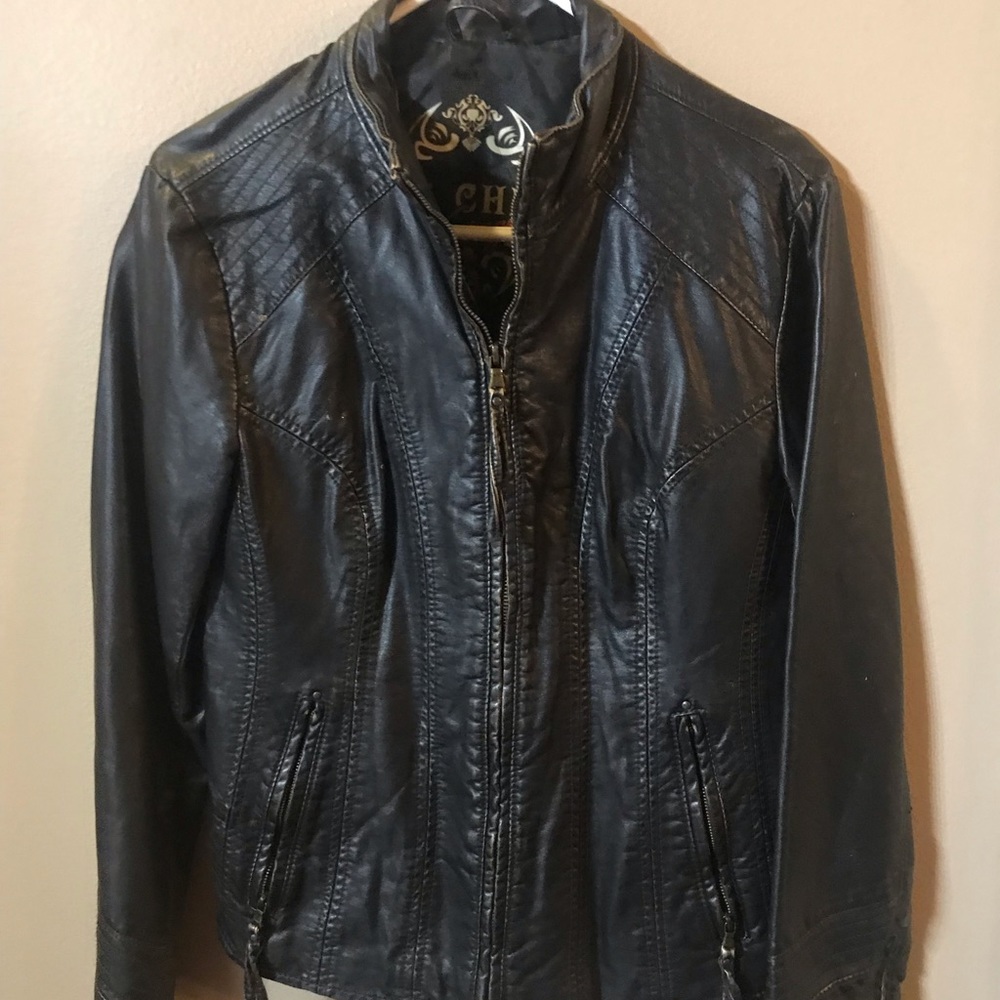 Jackets - Picture 6 of 8